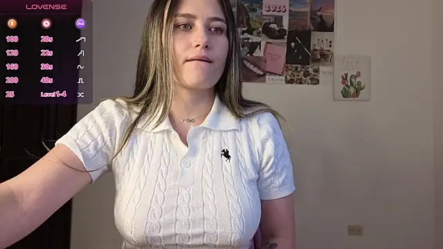 Veronika  Winslow  online show from March 26, 6:30 am