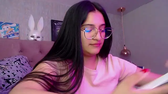 laurenelove online show from November 10, 3:05 am