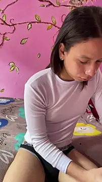 Snapshot of Tania_Gate chatting on November 28, 7:49 pm Tania Gate online show from November 28, 7:49 pm