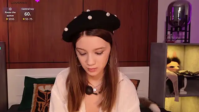 Alison kisss online show from April 21, 1:53 am