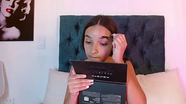 Lilith Nocturne online show from January 16, 7:07 pm