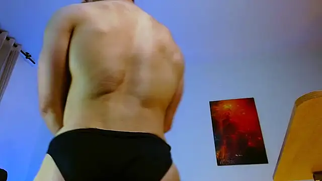 Axel Lover online show from April 11, 12:15 am