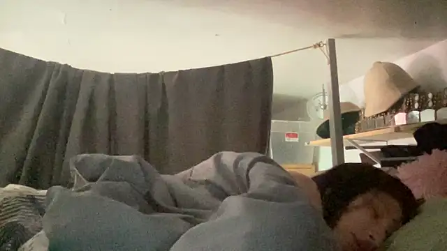 Snapshot of dddasani chatting on October 16, 4:52 pm dddasani online show from October 16, 4:52 pm