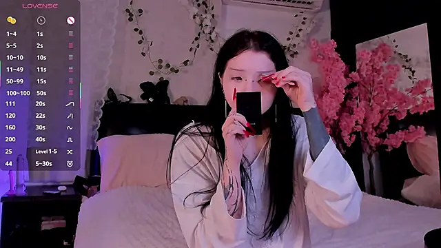 Lein Bone online show from October 19, 12:11 am