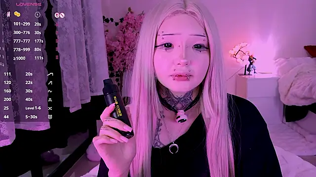 Lein Bone online show from February 22, 12:12 am