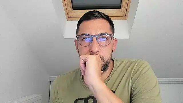 sweetoyboy777 online show from October 8, 9:56 pm