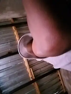 Snapshot of CrepedTrek chatting on November 29, 11:35 am CrepedTrek online show from November 29, 11:35 am