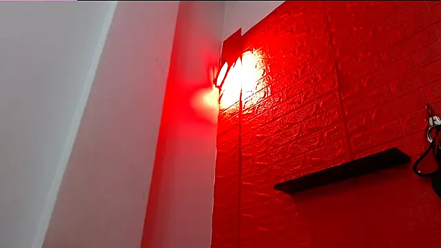 bdsmforever18 online show from March 2, 1:41 am