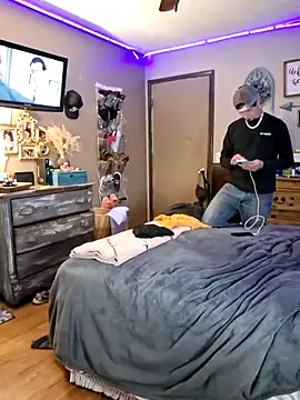 BDWhiteboy69 online show from March 19, 6:17 am