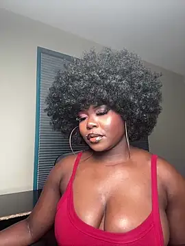 WomanNextdoor1 online show from June 21, 11:13 am