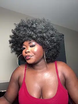 WomanNextdoor1 online show from June 28, 10:32 am
