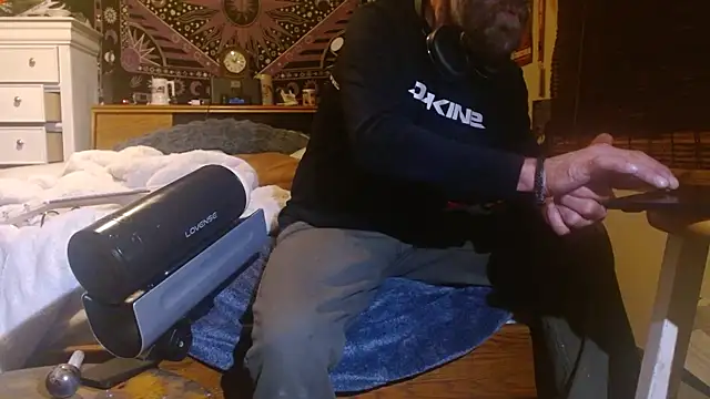 reebokrick650 online show from January 8, 2:47 am