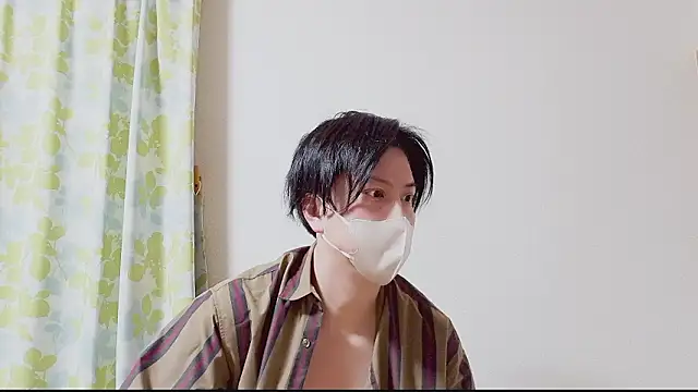 Snapshot of oyu_kun chatting on February 1, 1:26 am oyu kun online show from February 1, 1:26 am