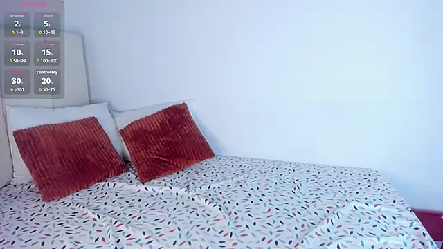 Snapshot of leila_whisper chatting on October 5, 8:07 pm leila whisper online show from October 5, 8:07 pm