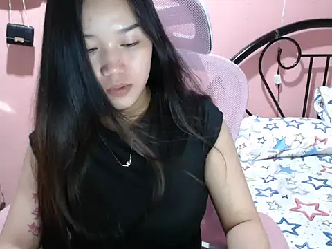 Snapshot of Wynxx chatting on December 21, 6:20 am Wynxx online show from December 21, 6:20 am