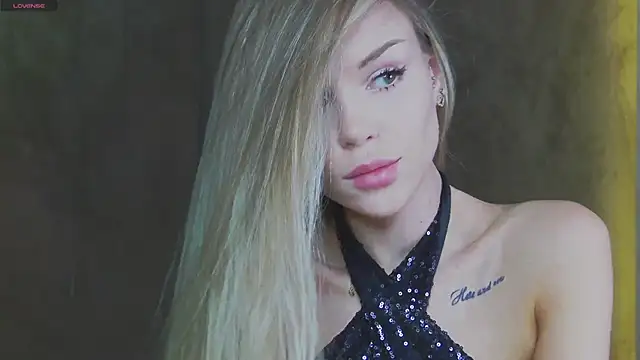 MarilynNova online show from June 21, 4:04 am
