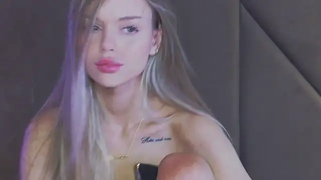 MarilynNova online show from July 11, 5:10 am