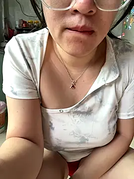 Snapshot of Liqinqin chatting on October 15, 7:52 am Liqinqin online show from October 15, 7:52 am