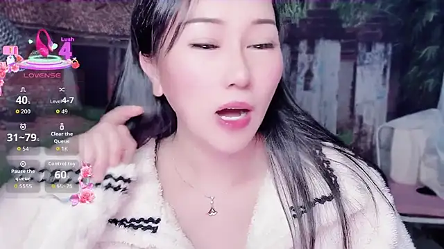 Snapshot of Liqinqin chatting on November 2, 6:27 am Liqinqin online show from November 2, 6:27 am