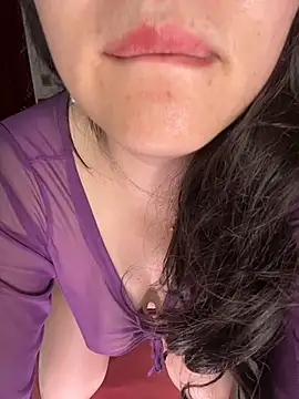 Snapshot of Liqinqin chatting on November 15, 10:04 pm Liqinqin online show from November 15, 10:04 pm