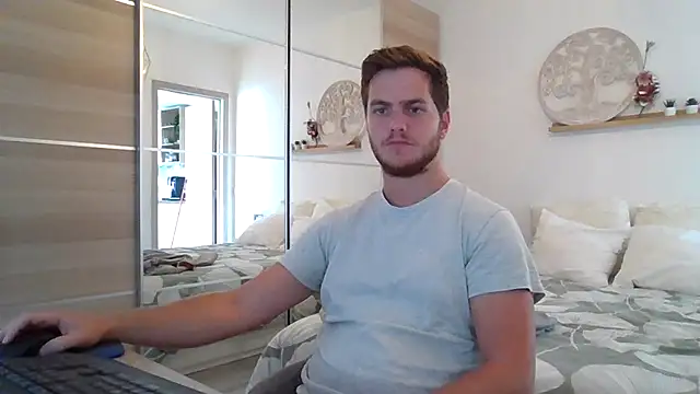 syl01 online show from September 14, 12:59 pm