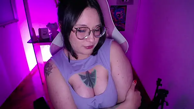 Snapshot of _Jaade_p_ chatting on November 4, 6:12 am Jaade p online show from November 4, 6:12 am