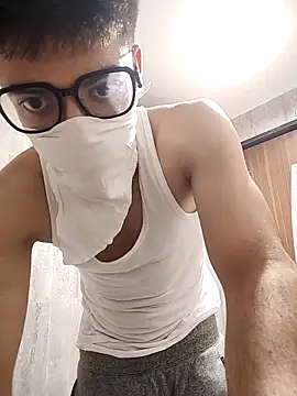 mrmasseur06 online show from April 11, 7:40 pm