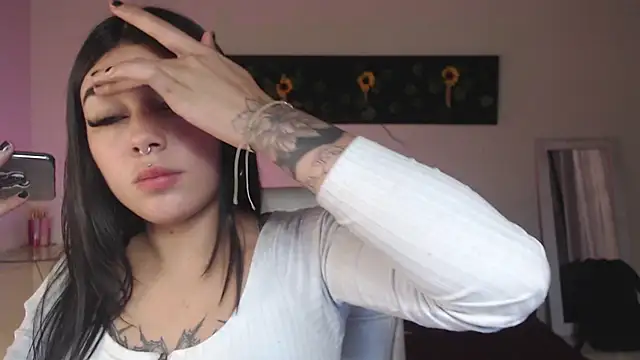 gabriella live online show from November 29, 7:28 pm