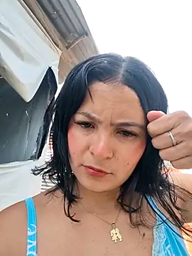 Lily-o online show from December 5, 3:09 pm