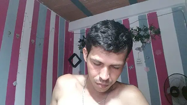 Antony hardx online show from September 20, 4:13 am