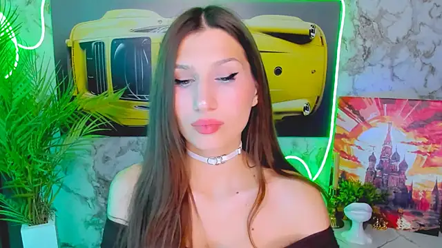 Mollyinyourmind online show from December 4, 7:55 pm