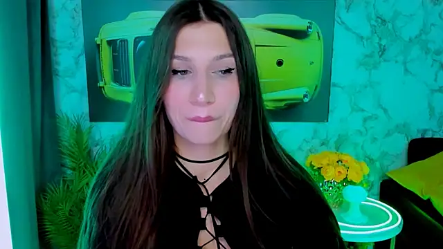 Mollyinyourmind online show from April 20, 9:16 pm