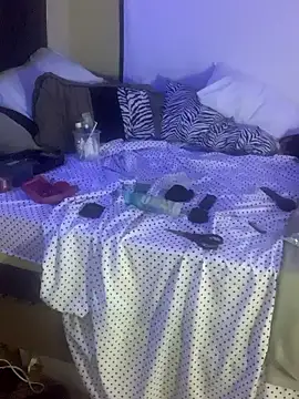 Triggerhappycj100 online show from February 18, 8:16 pm