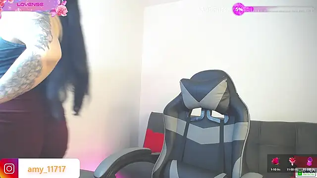 Snapshot of Am_Amy11 chatting on October 11, 7:56 pm Am Amy11 online show from October 11, 7:56 pm