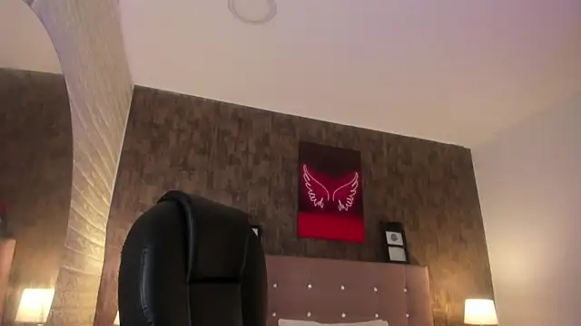 marian  stone online show from September 15, 7:14 pm