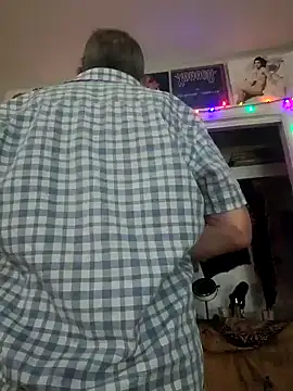 FoxnMouse online show from February 26, 6:01 am