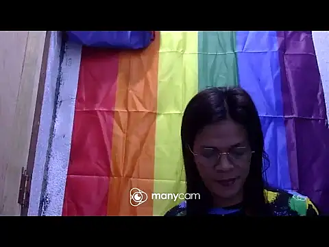 juicycum069 online show from November 25, 11:27 pm