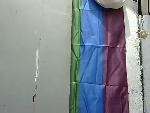 juicycum069 online show from March 11, 3:23 am