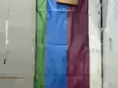 juicycum069 online show from April 10, 11:15 am