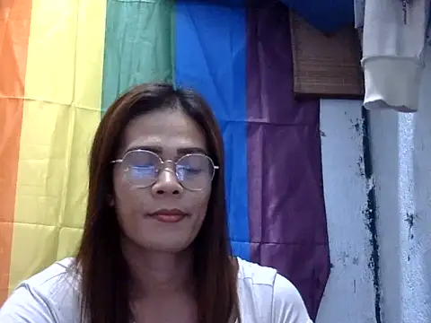 Snapshot of juicycum069 chatting on June 13, 8:01 am juicycum069 online show from June 13, 8:01 am