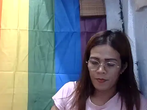 Snapshot of juicycum069 chatting on June 25, 6:29 am juicycum069 online show from June 25, 6:29 am