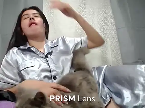 Urasian ladybug online show from January 11, 4:39 am