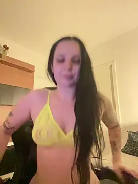 yumi-hot online show from February 27, 12:21 am