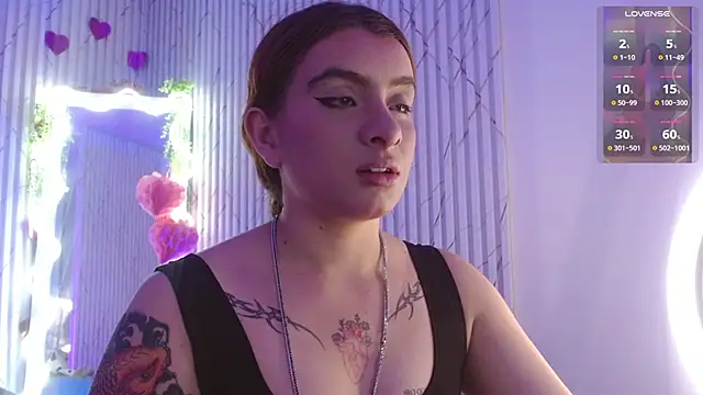 Naomy tay1 online show from February 25, 3:05 am