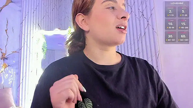 Naomy tay1 online show from March 28, 3:17 am