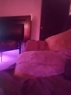 PitudoWuero online show from April 28, 4:12 pm