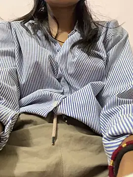 Snapshot of modelnishu chatting on October 14, 5:58 pm modelnishu online show from October 14, 5:58 pm