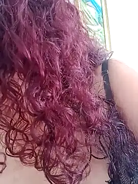 Snapshot of ladytropical1 chatting on October 23, 2:05 pm ladytropical1 online show from October 23, 2:05 pm