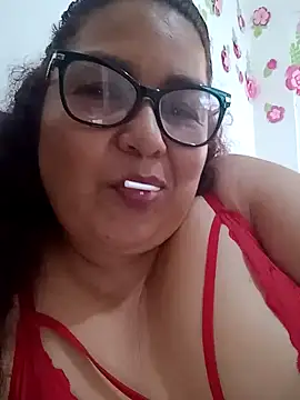 Snapshot of ladytropical1 chatting on November 1, 7:38 pm ladytropical1 online show from November 1, 7:38 pm