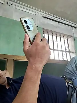 HoangNam20x online show from October 16, 7:53 am